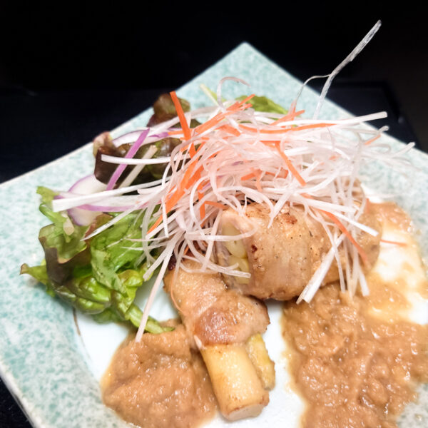 豚肉の筍巻き（二本）